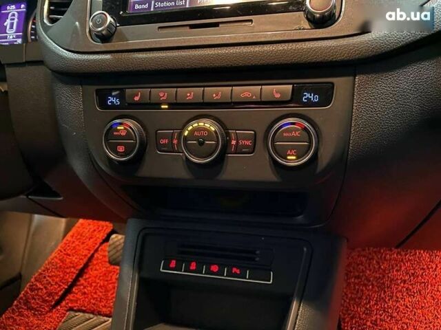 Фольксваген Тигуан, объемом двигателя 2 л и пробегом 150 тыс. км за 16900 $, фото 18 на Automoto.ua