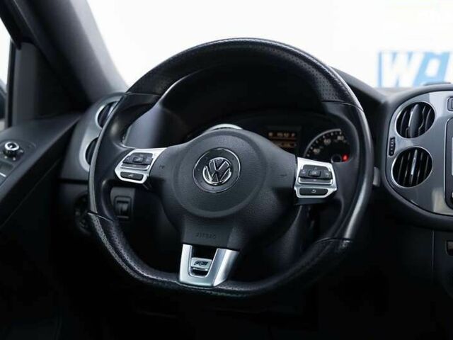 Фольксваген Тигуан, объемом двигателя 2 л и пробегом 68 тыс. км за 15000 $, фото 19 на Automoto.ua