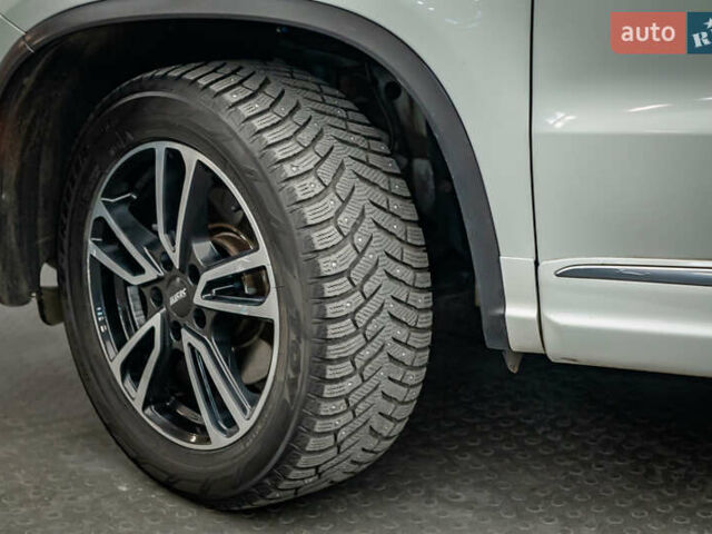 Фольксваген Тигуан, объемом двигателя 2 л и пробегом 178 тыс. км за 12529 $, фото 7 на Automoto.ua
