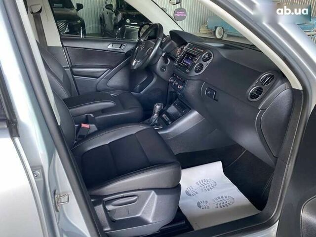 Фольксваген Тигуан, объемом двигателя 2 л и пробегом 181 тыс. км за 12800 $, фото 9 на Automoto.ua
