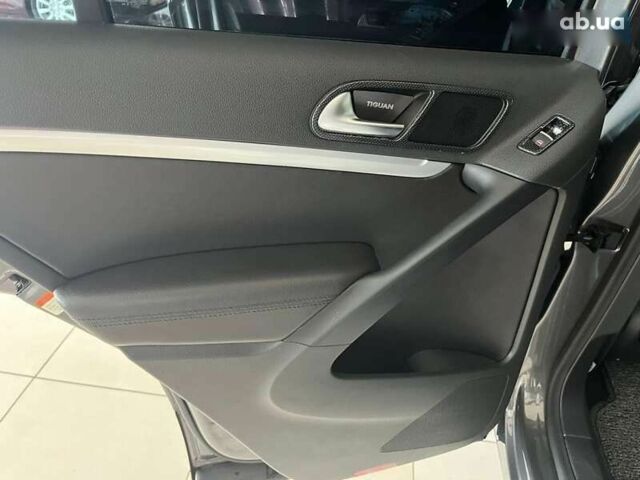Фольксваген Тігуан, об'ємом двигуна 2 л та пробігом 83 тис. км за 19200 $, фото 21 на Automoto.ua