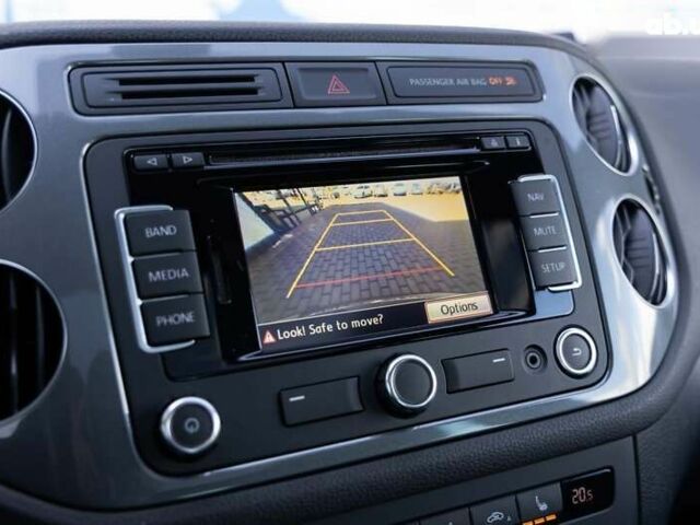 Фольксваген Тигуан, объемом двигателя 2 л и пробегом 68 тыс. км за 15000 $, фото 28 на Automoto.ua