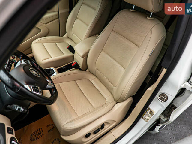 Фольксваген Тигуан, объемом двигателя 2 л и пробегом 178 тыс. км за 12529 $, фото 8 на Automoto.ua