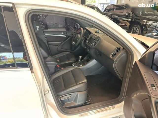 Фольксваген Тігуан, об'ємом двигуна 2 л та пробігом 152 тис. км за 17500 $, фото 21 на Automoto.ua