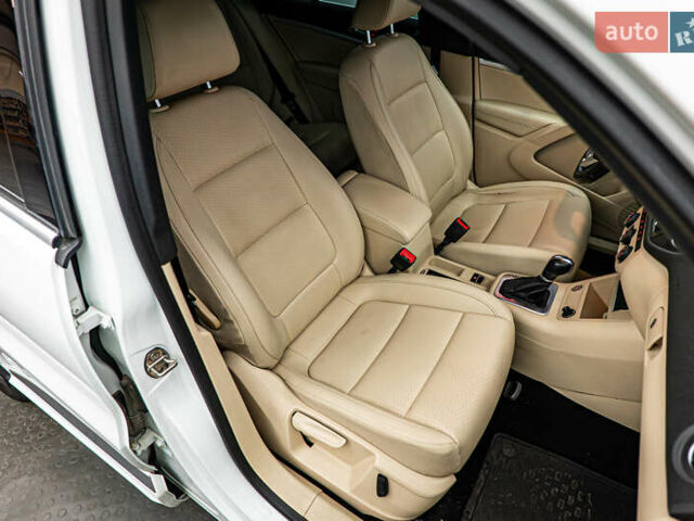 Фольксваген Тигуан, объемом двигателя 2 л и пробегом 178 тыс. км за 12529 $, фото 18 на Automoto.ua