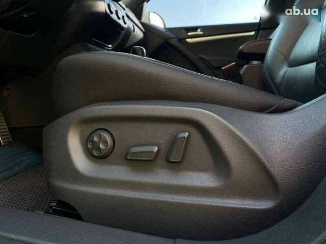 Фольксваген Тігуан, об'ємом двигуна 2 л та пробігом 151 тис. км за 18200 $, фото 17 на Automoto.ua