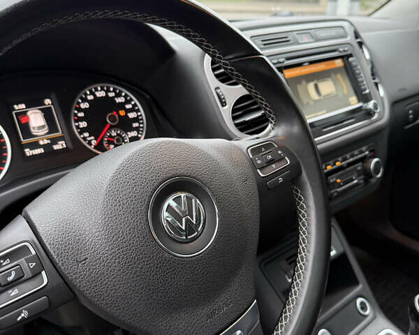 Фольксваген Тігуан, об'ємом двигуна 2 л та пробігом 171 тис. км за 16800 $, фото 16 на Automoto.ua