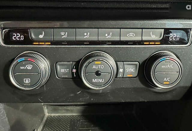 Фольксваген Тігуан, об'ємом двигуна 2 л та пробігом 178 тис. км за 24950 $, фото 17 на Automoto.ua