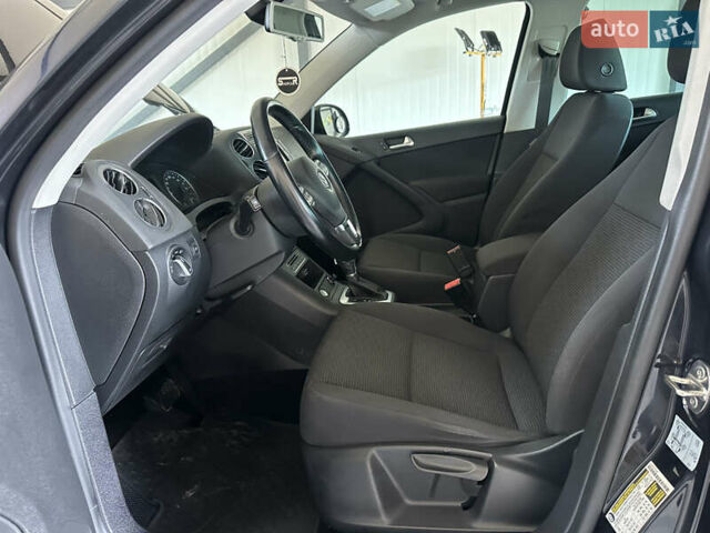 Фольксваген Тигуан, объемом двигателя 2 л и пробегом 123 тыс. км за 12000 $, фото 8 на Automoto.ua