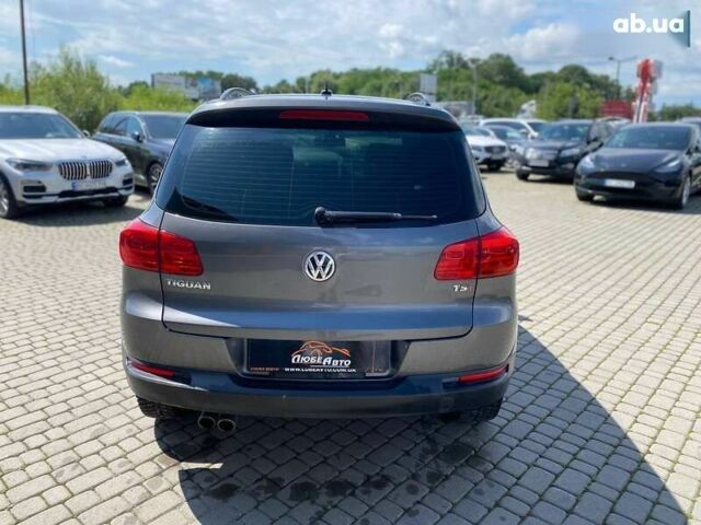 Фольксваген Тигуан, объемом двигателя 2 л и пробегом 99 тыс. км за 12300 $, фото 4 на Automoto.ua
