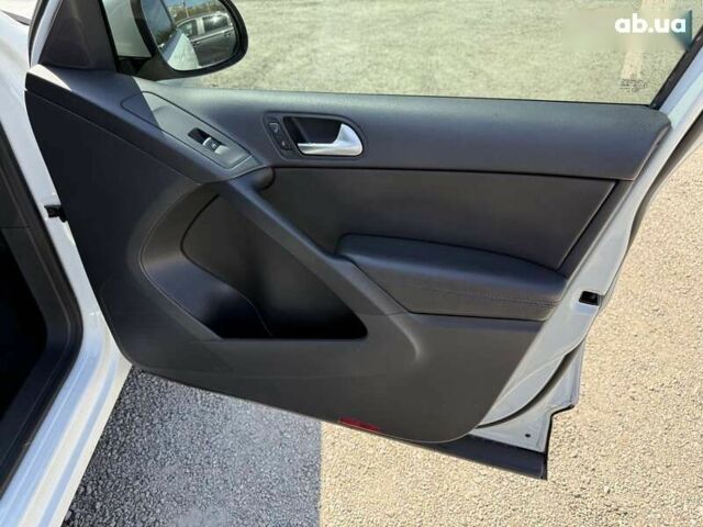 Фольксваген Тігуан, об'ємом двигуна 2 л та пробігом 154 тис. км за 14500 $, фото 17 на Automoto.ua