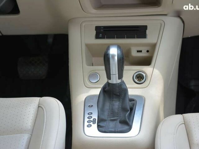 Фольксваген Тигуан, объемом двигателя 2 л и пробегом 170 тыс. км за 11000 $, фото 16 на Automoto.ua