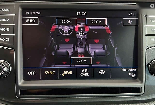 Фольксваген Тігуан, об'ємом двигуна 2 л та пробігом 178 тис. км за 24950 $, фото 20 на Automoto.ua