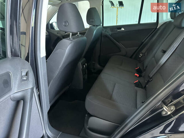 Фольксваген Тигуан, объемом двигателя 2 л и пробегом 123 тыс. км за 12000 $, фото 12 на Automoto.ua