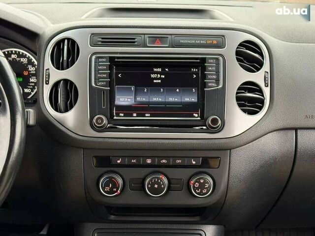 Фольксваген Тігуан, об'ємом двигуна 2 л та пробігом 125 тис. км за 13500 $, фото 26 на Automoto.ua