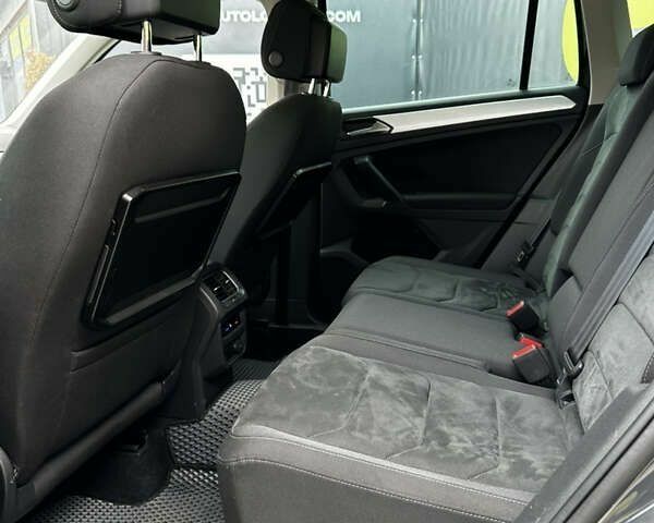 Фольксваген Тігуан, об'ємом двигуна 2 л та пробігом 181 тис. км за 20600 $, фото 12 на Automoto.ua