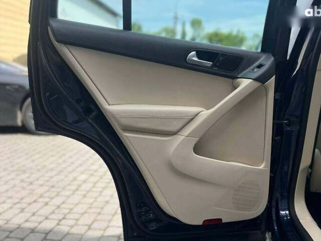 Фольксваген Тигуан, объемом двигателя 2 л и пробегом 129 тыс. км за 14000 $, фото 23 на Automoto.ua