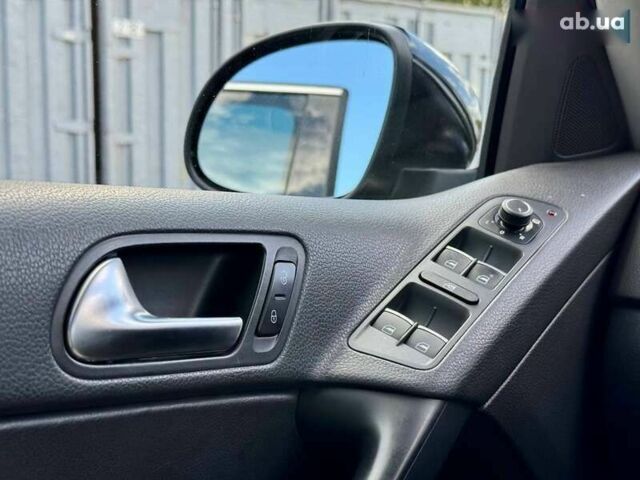 Фольксваген Тигуан, объемом двигателя 2 л и пробегом 125 тыс. км за 13800 $, фото 26 на Automoto.ua