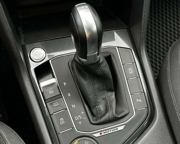 Фольксваген Тигуан, объемом двигателя 2 л и пробегом 181 тыс. км за 22300 $, фото 10 на Automoto.ua