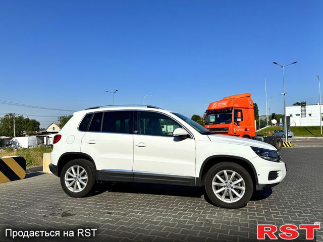 Фольксваген Тигуан, объемом двигателя 2 л и пробегом 140 тыс. км за 13500 $, фото 3 на Automoto.ua