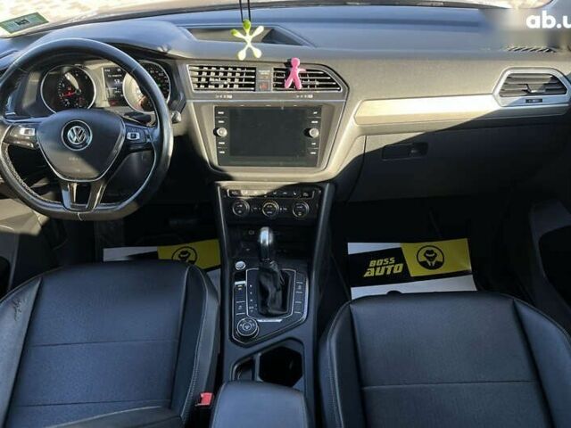 Фольксваген Тигуан, объемом двигателя 2 л и пробегом 181 тыс. км за 19500 $, фото 13 на Automoto.ua