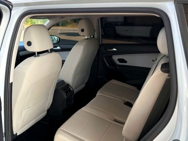 Фольксваген Тигуан, объемом двигателя 2 л и пробегом 243 тыс. км за 14999 $, фото 5 на Automoto.ua