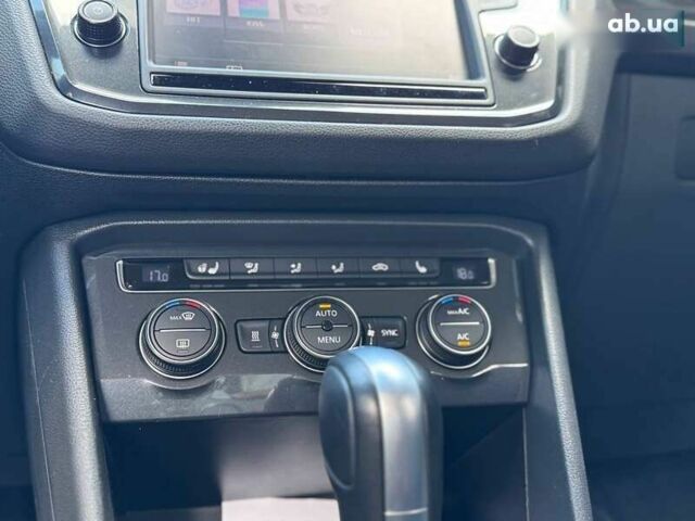 Фольксваген Тігуан, об'ємом двигуна 2 л та пробігом 185 тис. км за 24900 $, фото 29 на Automoto.ua