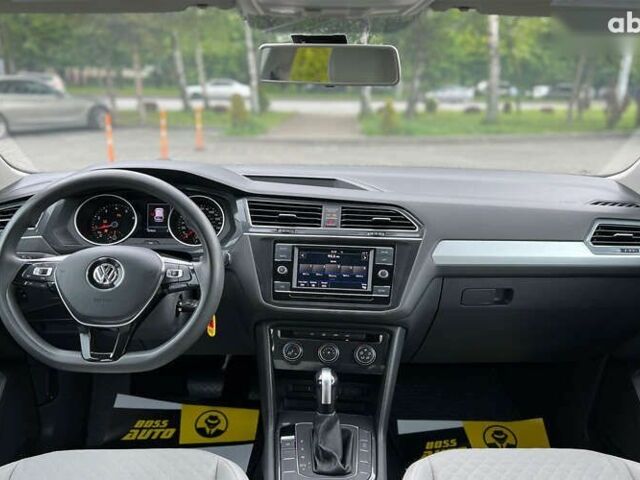 Фольксваген Тигуан, объемом двигателя 2 л и пробегом 172 тыс. км за 17700 $, фото 12 на Automoto.ua