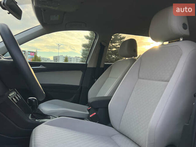 Фольксваген Тігуан, об'ємом двигуна 2 л та пробігом 172 тис. км за 16650 $, фото 14 на Automoto.ua