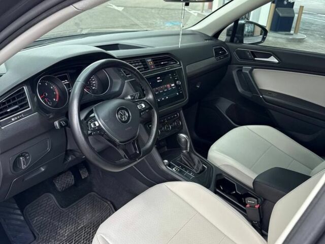 Фольксваген Тигуан, объемом двигателя 0 л и пробегом 167 тыс. км за 17999 $, фото 6 на Automoto.ua