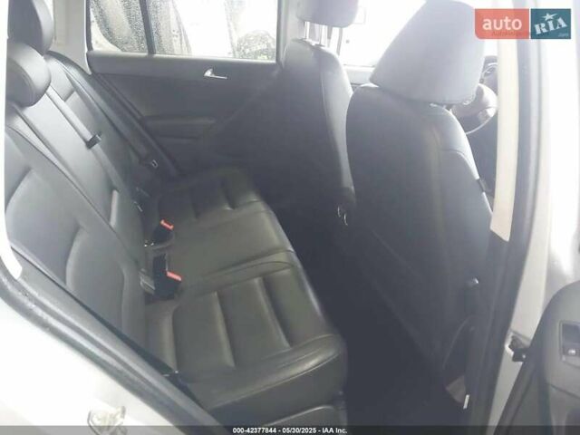 Фольксваген Тигуан, объемом двигателя 1.98 л и пробегом 152 тыс. км за 10900 $, фото 5 на Automoto.ua