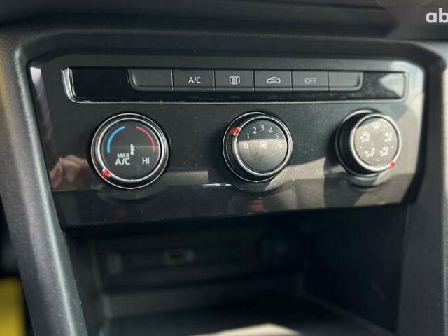 Фольксваген Тигуан, объемом двигателя 2 л и пробегом 111 тыс. км за 17900 $, фото 16 на Automoto.ua