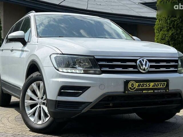 Фольксваген Тигуан, объемом двигателя 2 л и пробегом 111 тыс. км за 17900 $, фото 2 на Automoto.ua