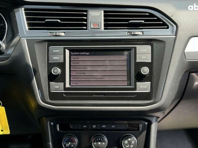 Фольксваген Тигуан, объемом двигателя 2 л и пробегом 111 тыс. км за 17900 $, фото 10 на Automoto.ua