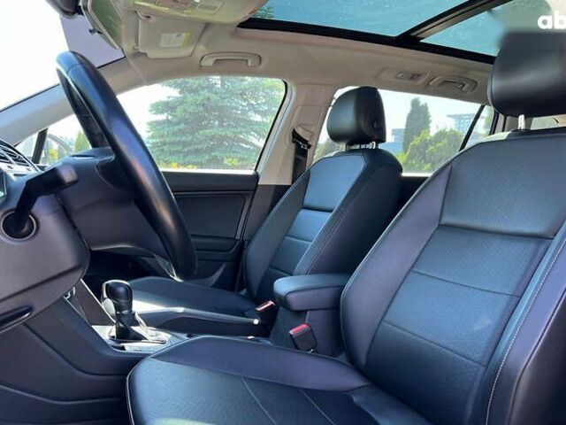 Фольксваген Тігуан, об'ємом двигуна 2 л та пробігом 123 тис. км за 21490 $, фото 16 на Automoto.ua