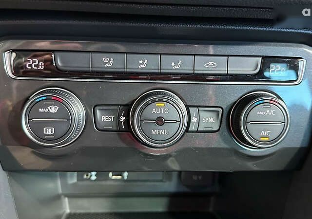 Фольксваген Тігуан, об'ємом двигуна 2 л та пробігом 183 тис. км за 20950 $, фото 21 на Automoto.ua