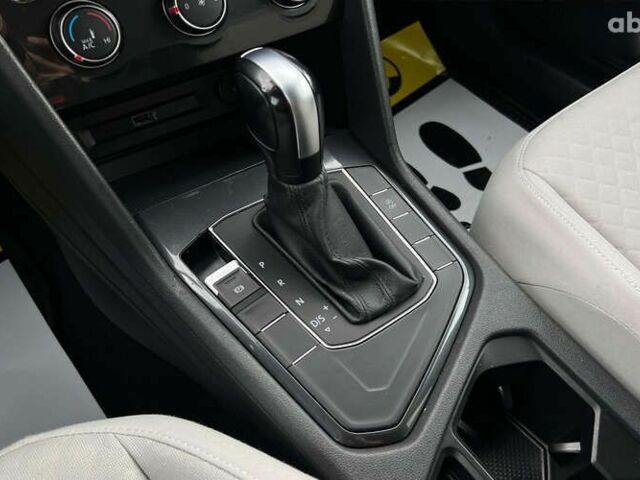 Фольксваген Тигуан, объемом двигателя 2 л и пробегом 172 тыс. км за 17700 $, фото 16 на Automoto.ua