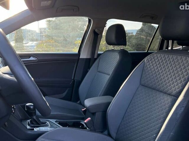 Фольксваген Тигуан, объемом двигателя 2 л и пробегом 201 тыс. км за 15999 $, фото 8 на Automoto.ua