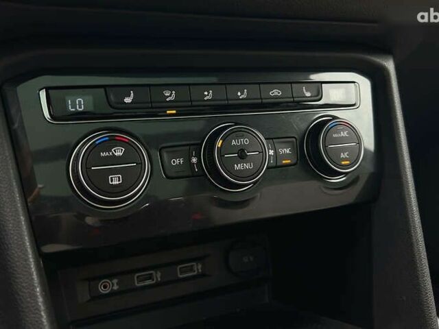 Фольксваген Тигуан, объемом двигателя 2 л и пробегом 70 тыс. км за 21800 $, фото 22 на Automoto.ua