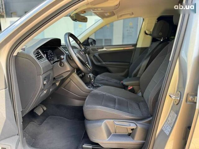 Фольксваген Тігуан, об'ємом двигуна 2 л та пробігом 185 тис. км за 25500 $, фото 23 на Automoto.ua