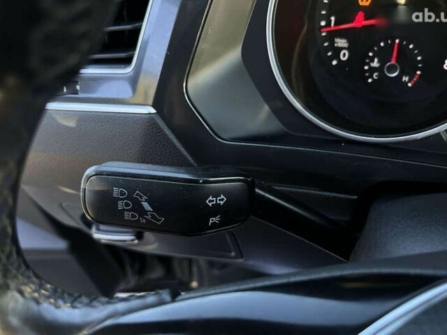 Фольксваген Тигуан, объемом двигателя 2 л и пробегом 181 тыс. км за 19500 $, фото 24 на Automoto.ua