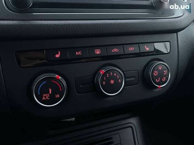 Фольксваген Тігуан, об'ємом двигуна 2 л та пробігом 150 тис. км за 13499 $, фото 25 на Automoto.ua