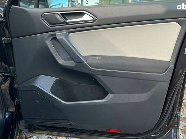 Фольксваген Тигуан, объемом двигателя 2 л и пробегом 42 тыс. км за 17000 $, фото 25 на Automoto.ua