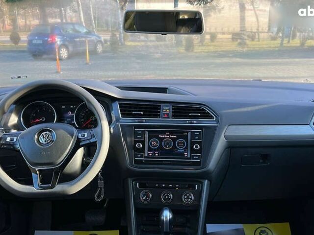 Фольксваген Тигуан, объемом двигателя 2 л и пробегом 201 тыс. км за 15999 $, фото 13 на Automoto.ua