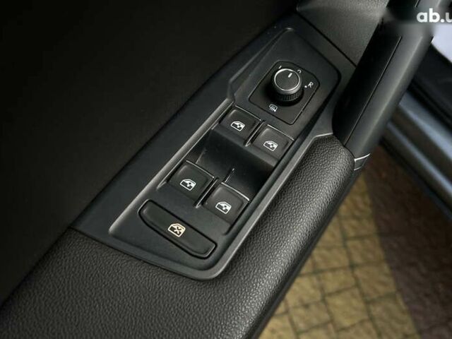 Фольксваген Тігуан, об'ємом двигуна 2 л та пробігом 75 тис. км за 23900 $, фото 16 на Automoto.ua