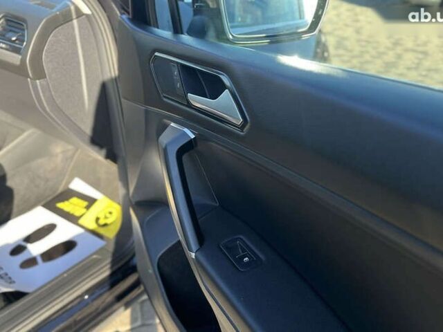 Фольксваген Тигуан, объемом двигателя 2 л и пробегом 181 тыс. км за 19500 $, фото 9 на Automoto.ua