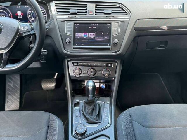Фольксваген Тигуан, объемом двигателя 2 л и пробегом 185 тыс. км за 25800 $, фото 28 на Automoto.ua