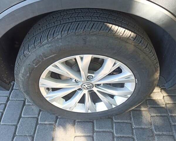 Фольксваген Тигуан, объемом двигателя 0 л и пробегом 145 тыс. км за 16499 $, фото 5 на Automoto.ua