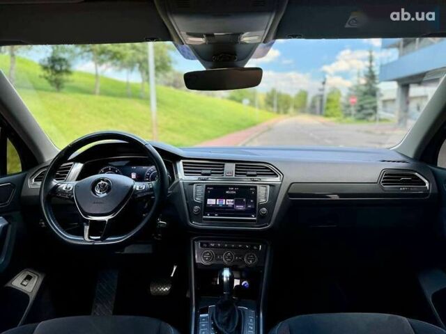 Фольксваген Тігуан, об'ємом двигуна 2 л та пробігом 185 тис. км за 24900 $, фото 26 на Automoto.ua