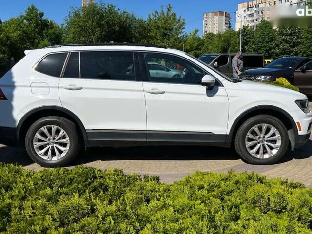 Фольксваген Тігуан, об'ємом двигуна 2 л та пробігом 123 тис. км за 21490 $, фото 7 на Automoto.ua